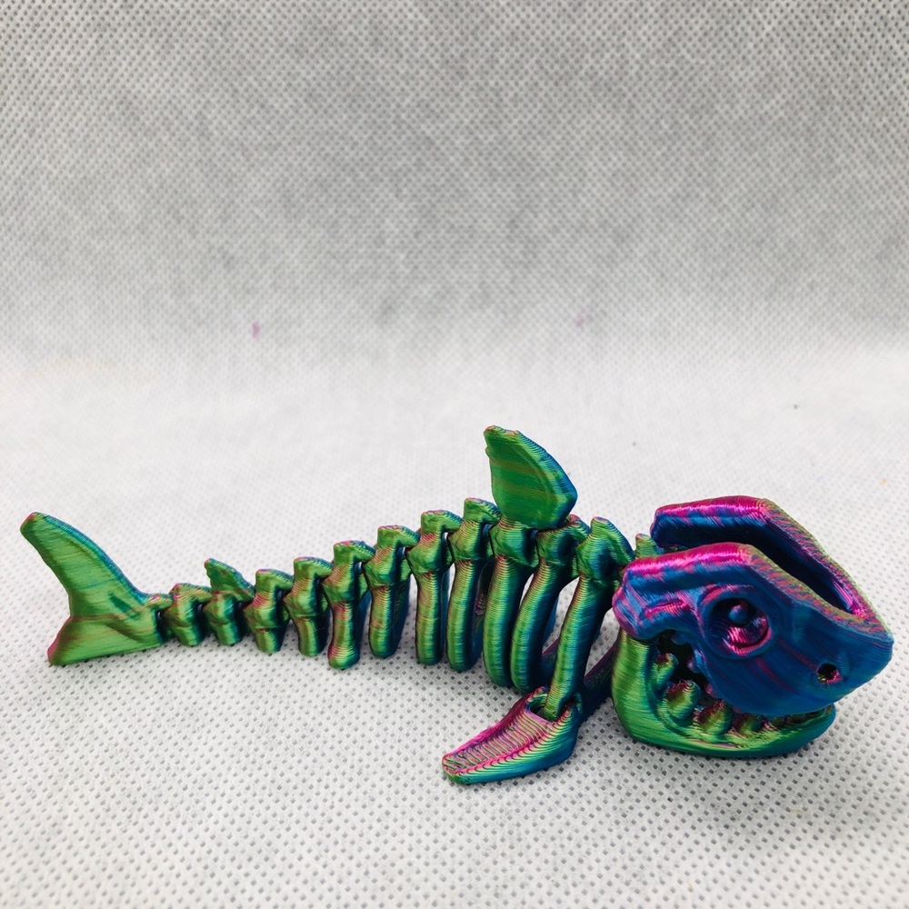 3D print toys
Colorful Green & Pink Fish Skeleton